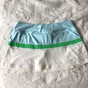 Nike athletic skort / skirt
